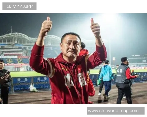 退役足球明星畅谈职业生涯与未来规划的独家采访稿 退役足球明星畅谈职业生涯与未来规划的独家采访稿