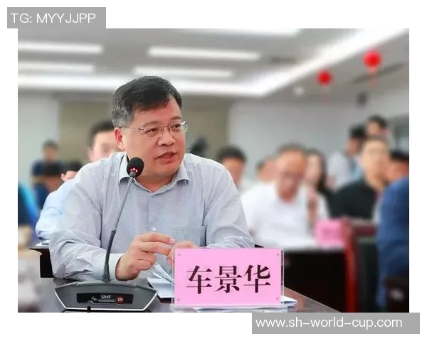 重庆网球队阵地战革新探索:提升竞技水平与团队协作的新策略 重庆网球队阵地战革新探索:提升竞技水平与团队协作的新策略