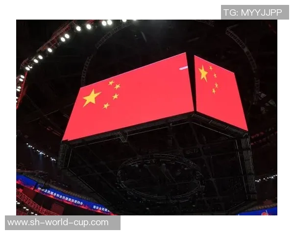 重庆篮球队防反体系解析:高效防守与快速反击的完美结合 重庆篮球队防反体系解析:高效防守与快速反击的完美结合